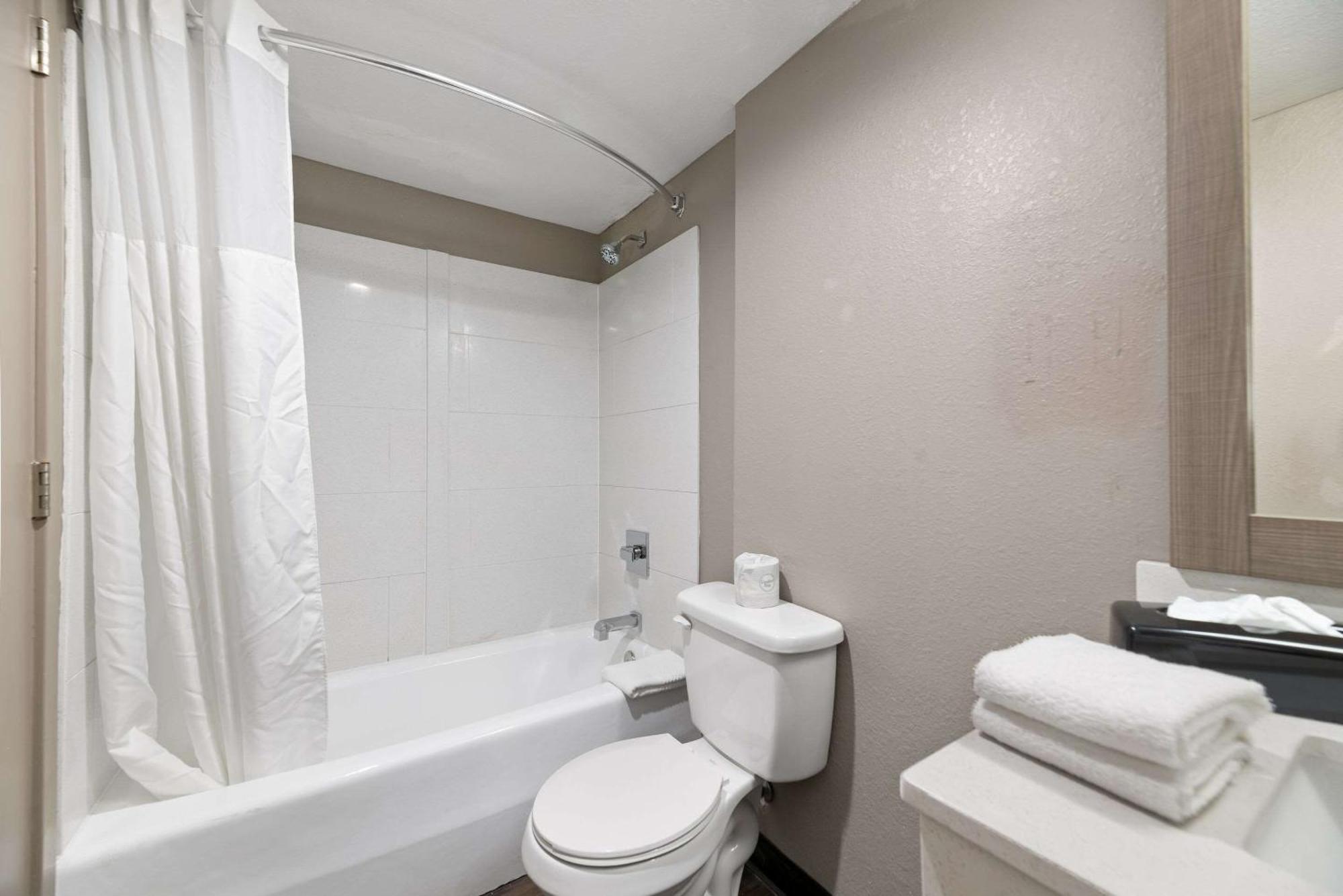 Quality Suites Wildwood - The Villages Buitenkant foto