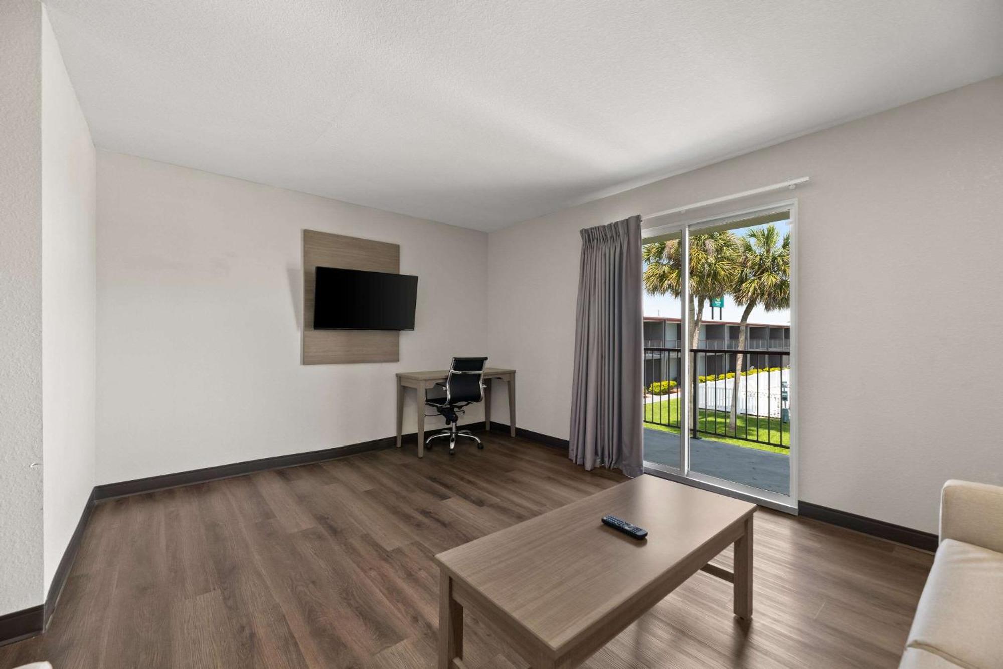 Quality Suites Wildwood - The Villages Buitenkant foto